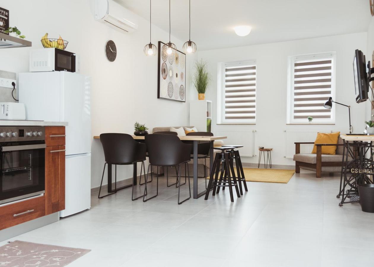 Major11 Apartman - Zsolnay Negyed بيتْش المظهر الخارجي الصورة