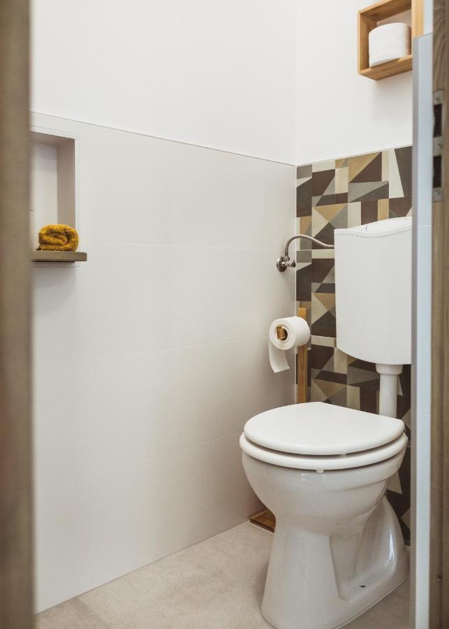 Major11 Apartman - Zsolnay Negyed بيتْش المظهر الخارجي الصورة